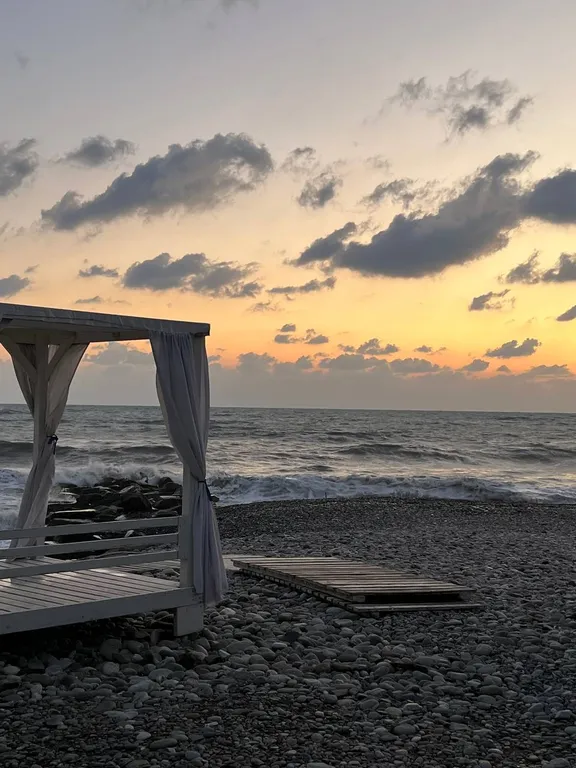 Уютный апартамент с балконом и видом на горы в Лоо Боярд