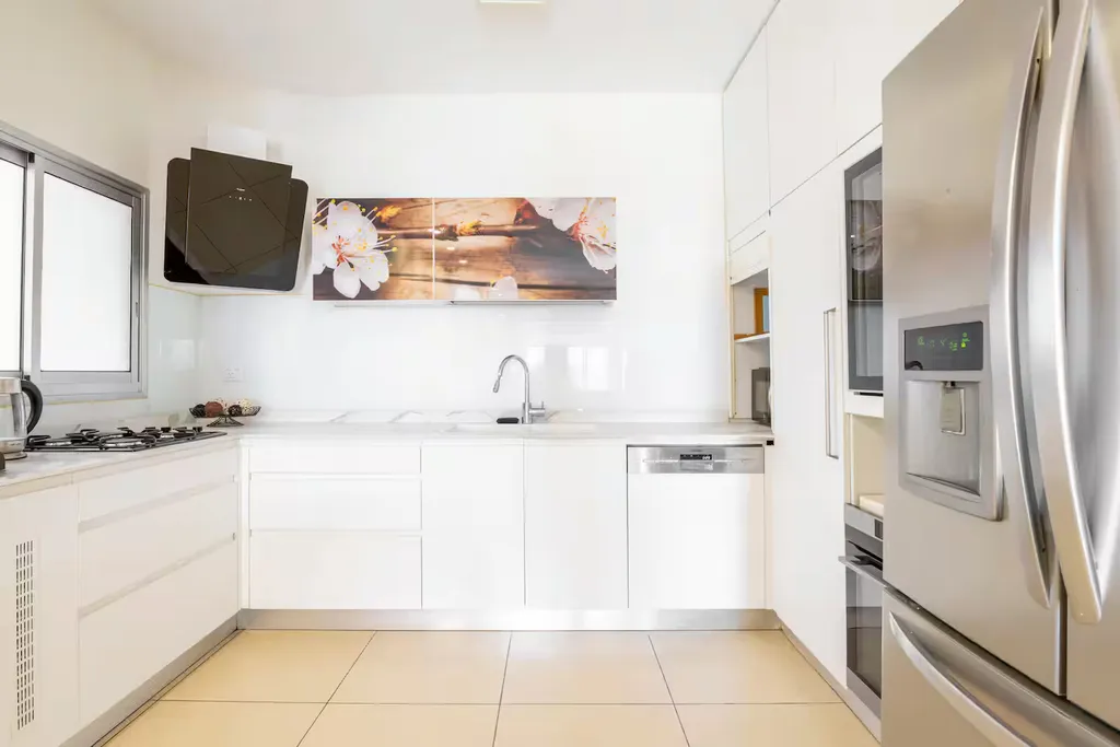 GW002 Gugel Waves Amazing Seaview & Garden Family Apartments