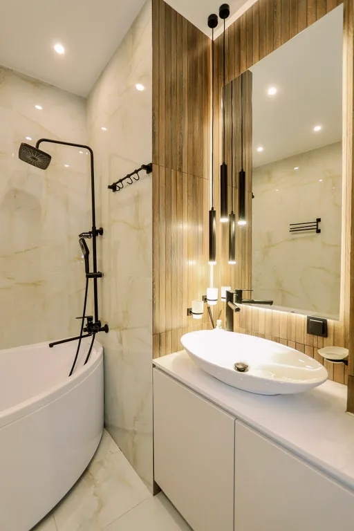 Апартаменты с видом на пруд и историческую часть города