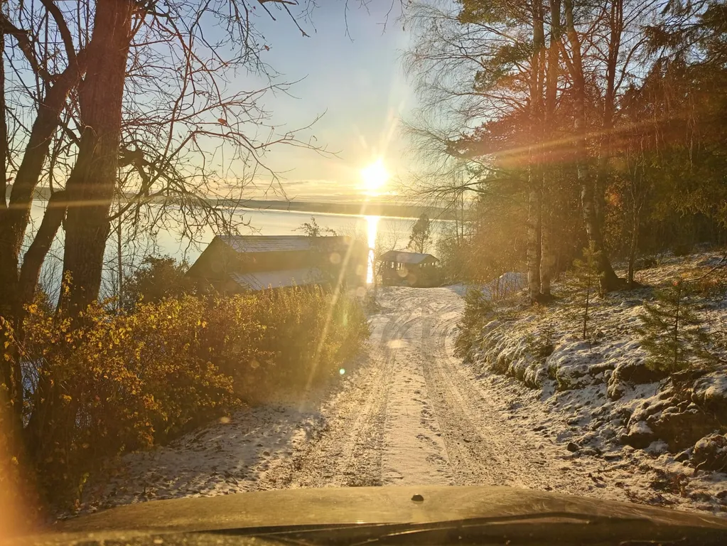 Дом на берегу озера без соседей