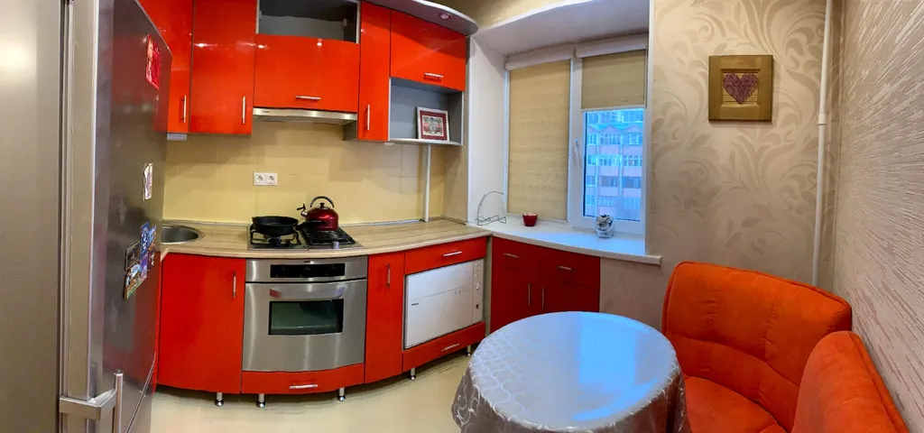 Двушка в 10 минутах от жд вокзала и 20 от Кремля