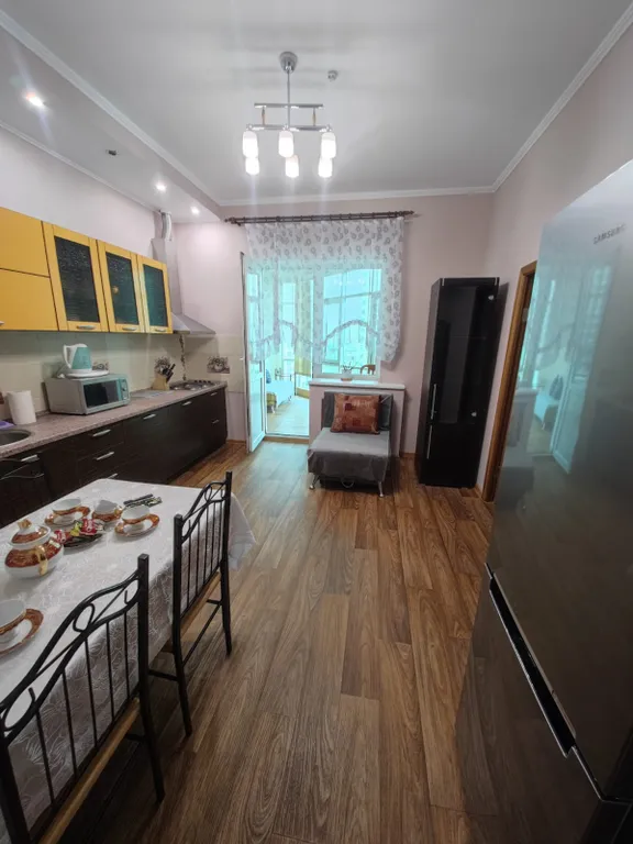 Квартира в 5 минутмх до метро