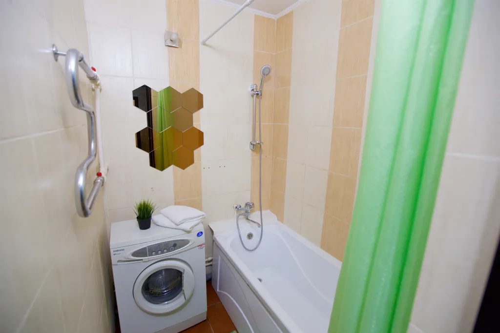 Уютная квартира с двумя кроватями для 6 гостей у ТРЦ Планета