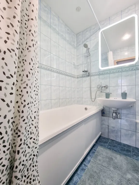 Квартира Квартира у поющих фонтанов — Калининград