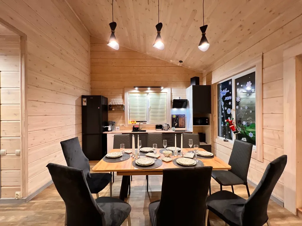 Коттедж 3-комнатный Дом — Волхов