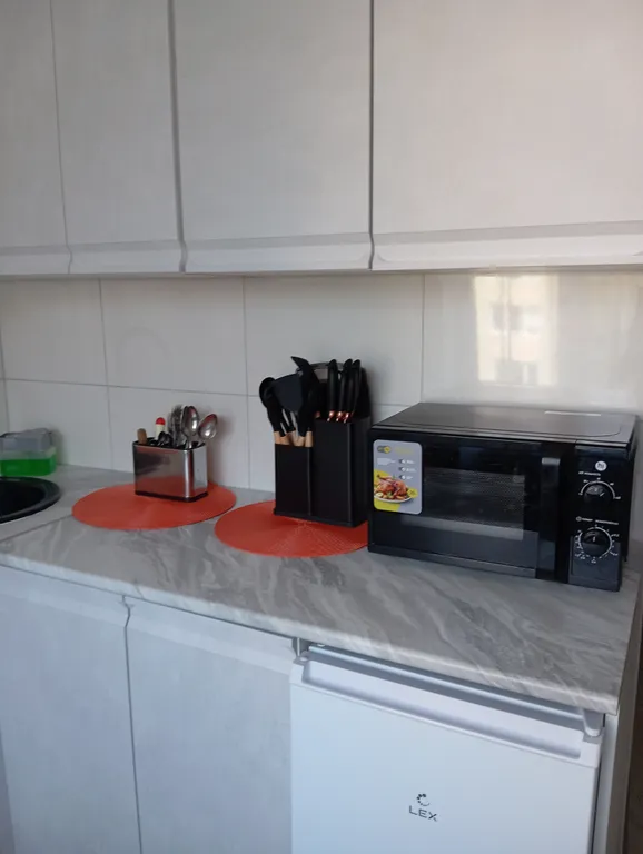 Уютная квартира, находится недалеко от моря, магазины, кафе