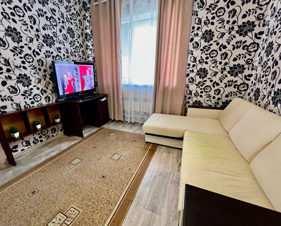 2-комнатная около ЖД вокзала