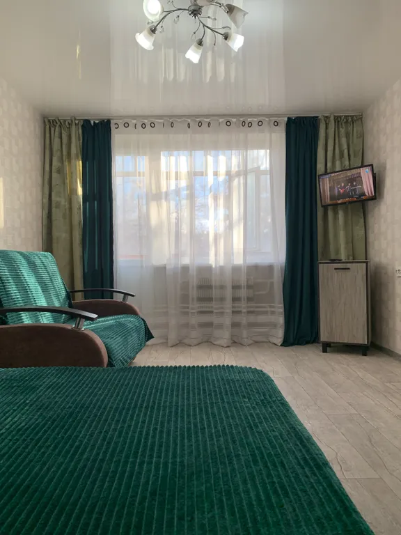 Квартира в центре нового города — аренда посуточно в Волжский