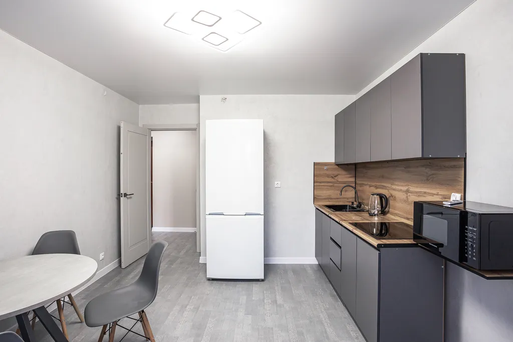 Новая квартира с мебелью и техникой