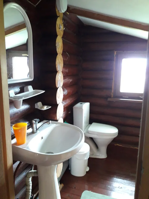 Дом из бруса с беседкой