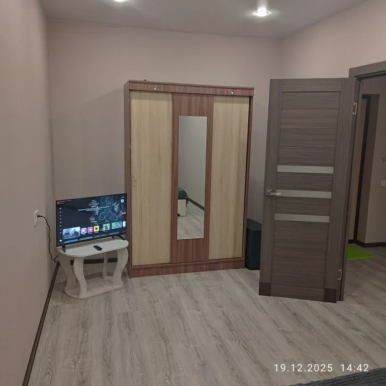 Квартира в мкp Оpбитa в новoм жилом кoмплекce