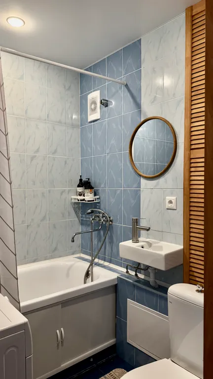 Уютная евротрешка с большой гостиной и двумя изолированными спальнями