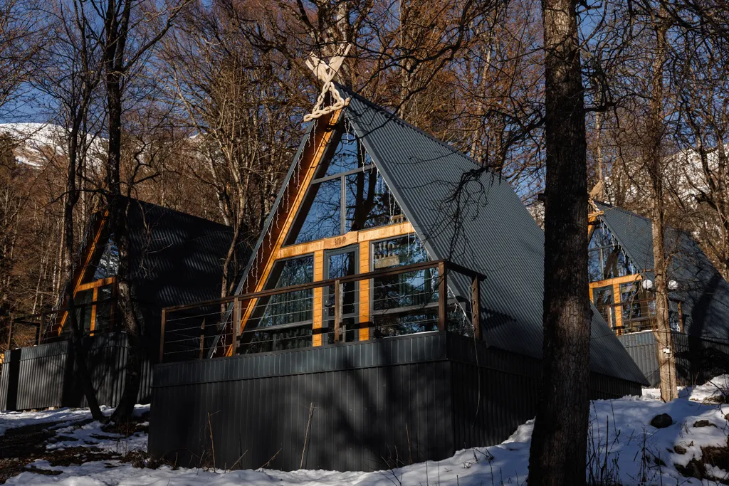 Коттедж Дом А-фрейм в живописном лесу — Архыз