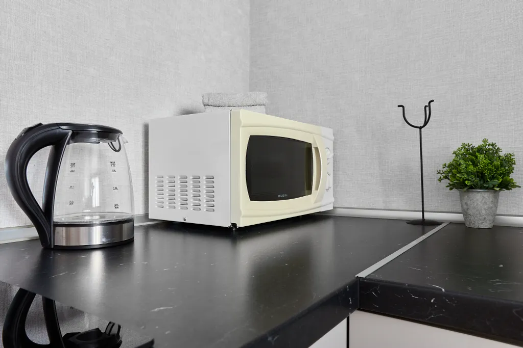 Квартира Квартира Просторная студия в МКР Молодежный — Березовый