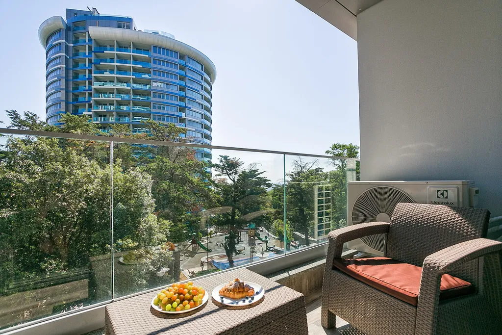 Трёхкомнатная квартира в приморском парке