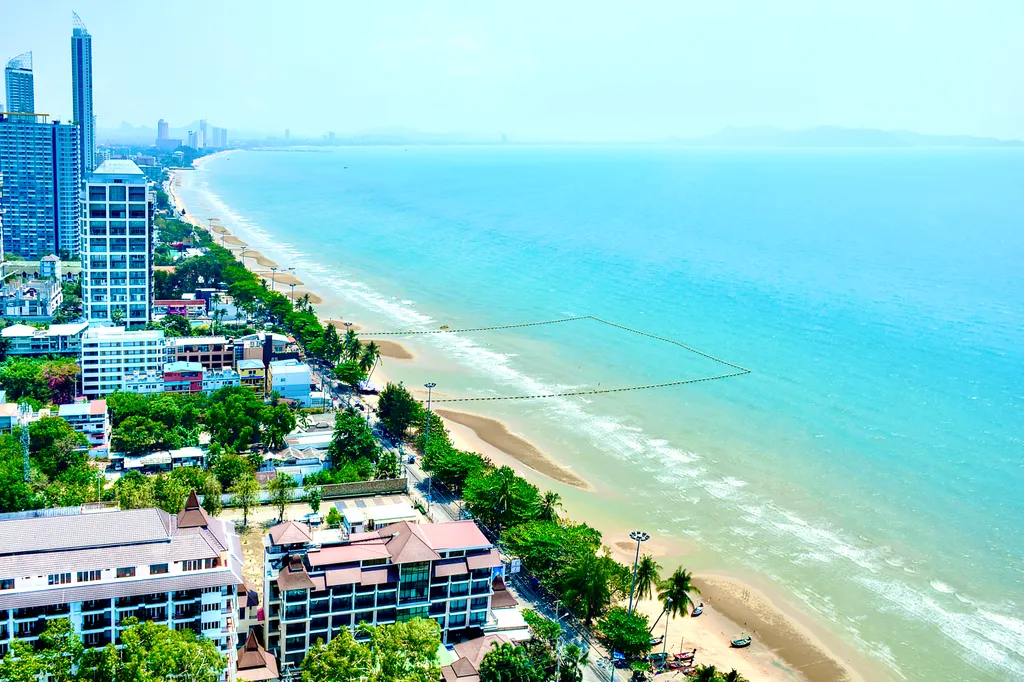 Квартира Премиальные двухкомнатные апартаменты с раздвижной стеной — аренда посуточно в Паттайя