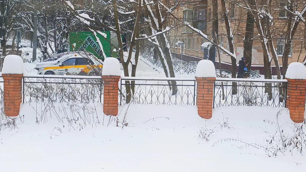 Тихая студия с большой кроватью у станции МЦД-D4 Железнодорожная