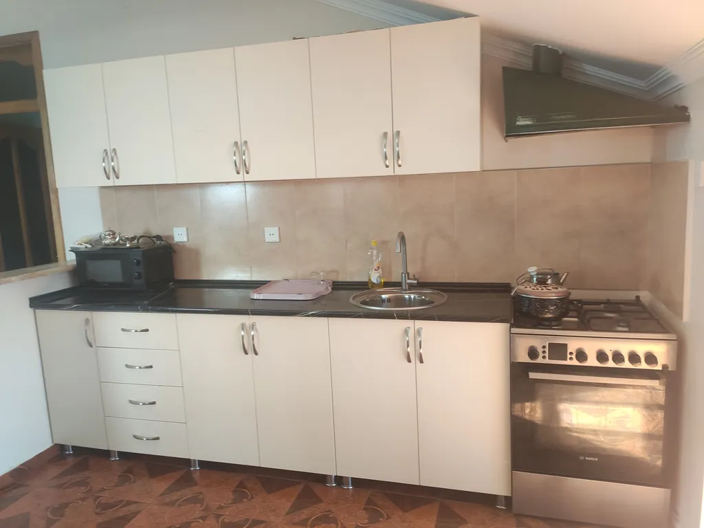 Уютная комната на берегу Черного моря в Батуми