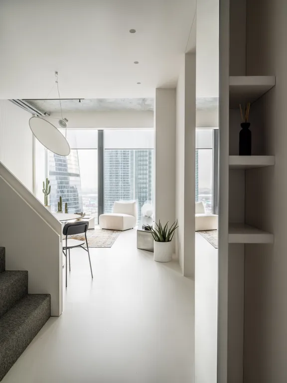 Стильный апартамент с видом на башни