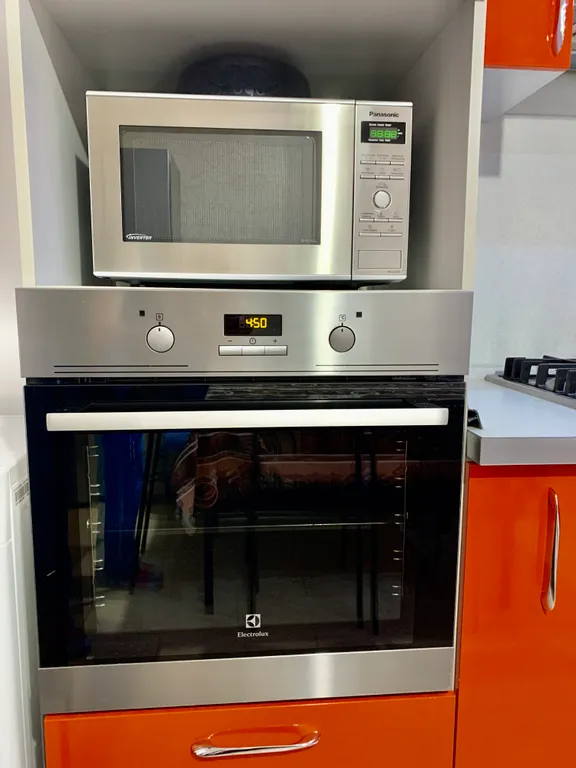 Большая квартира возле моря и бассейна