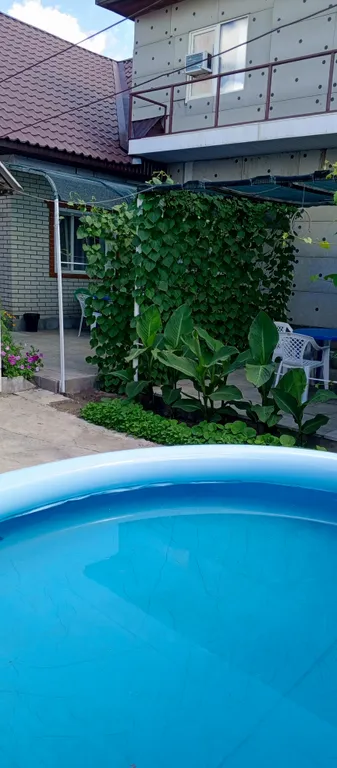 Уютный номер не далеко от озера и с прекрасным видом на город