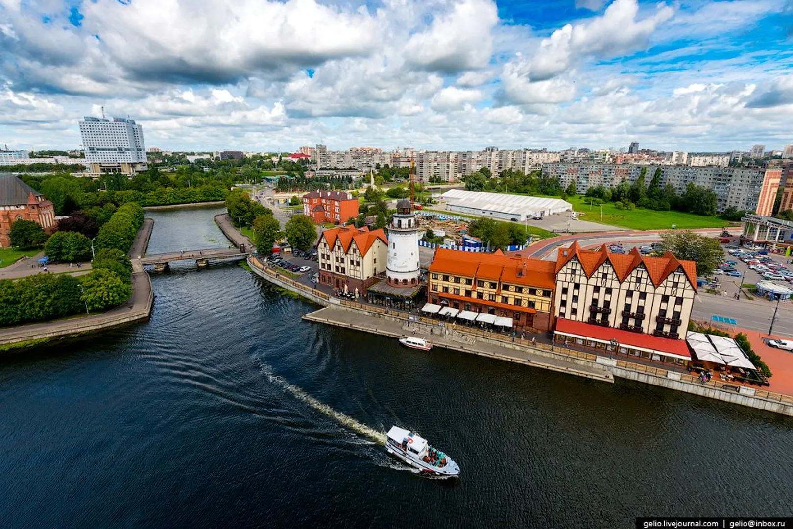 Рыбная деревня, река Преголь, остров Канта