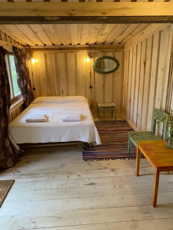 Глэмпинг с печкой-буржуйкой