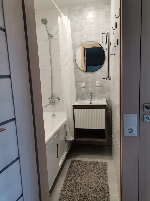 Современная двухкомнатная квартира в центре города