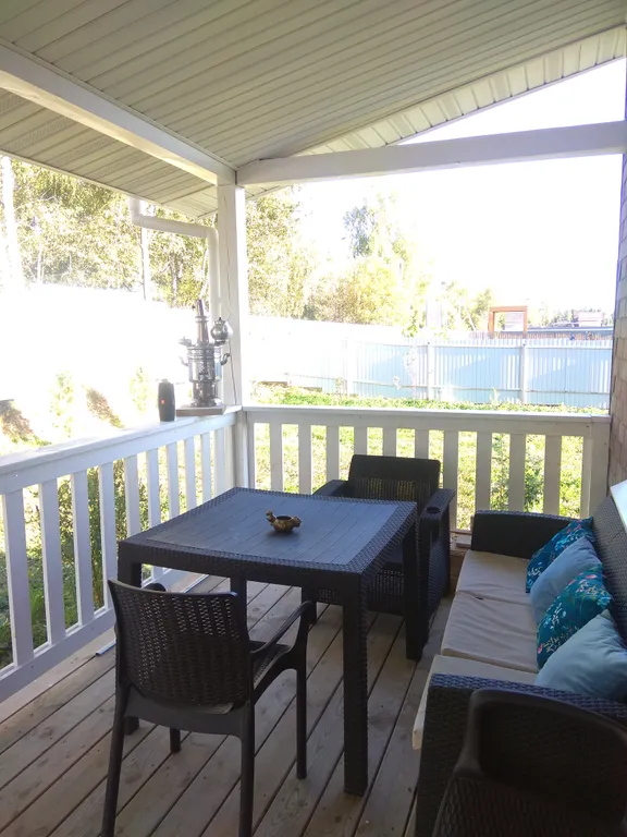 Дом с террасой, сауной рядом с лесом и пляжами