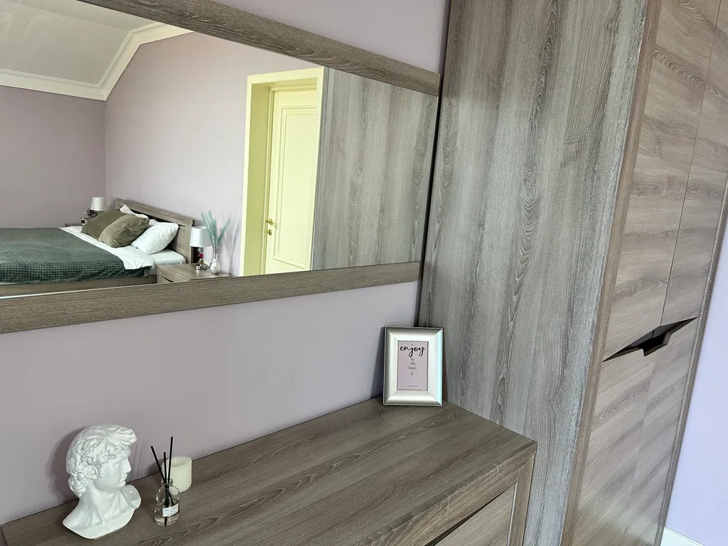 Уютный дом у моря в черте города