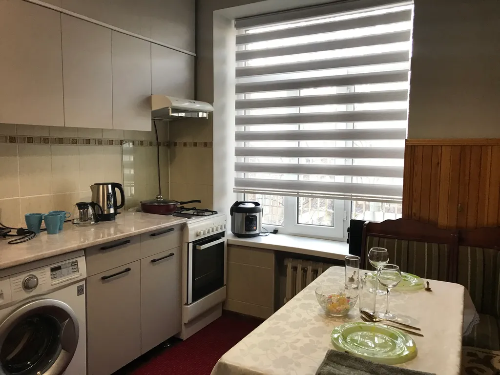 Уютный уголок рядом с ЦУМом и ГУМом