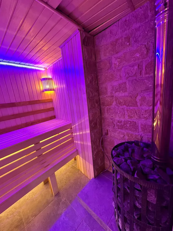 Уютный дом с видом на море