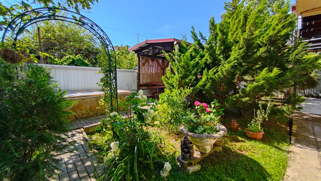 Уютный и чистый номер в 5-7 минутах до моря