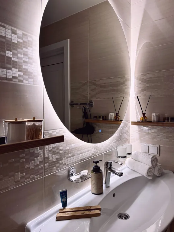 Квартира Квартира в ЖК Бизнес класса с бассейном, парковой и в 3 минутах от моря — Адлер