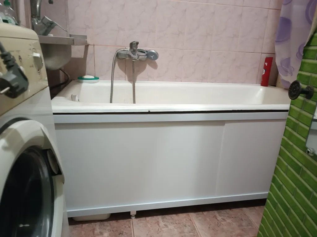 Квартира Квартира Двухкомнатный номер в центре, рядом с остановкой - Городок З-да ОР! — Луганск