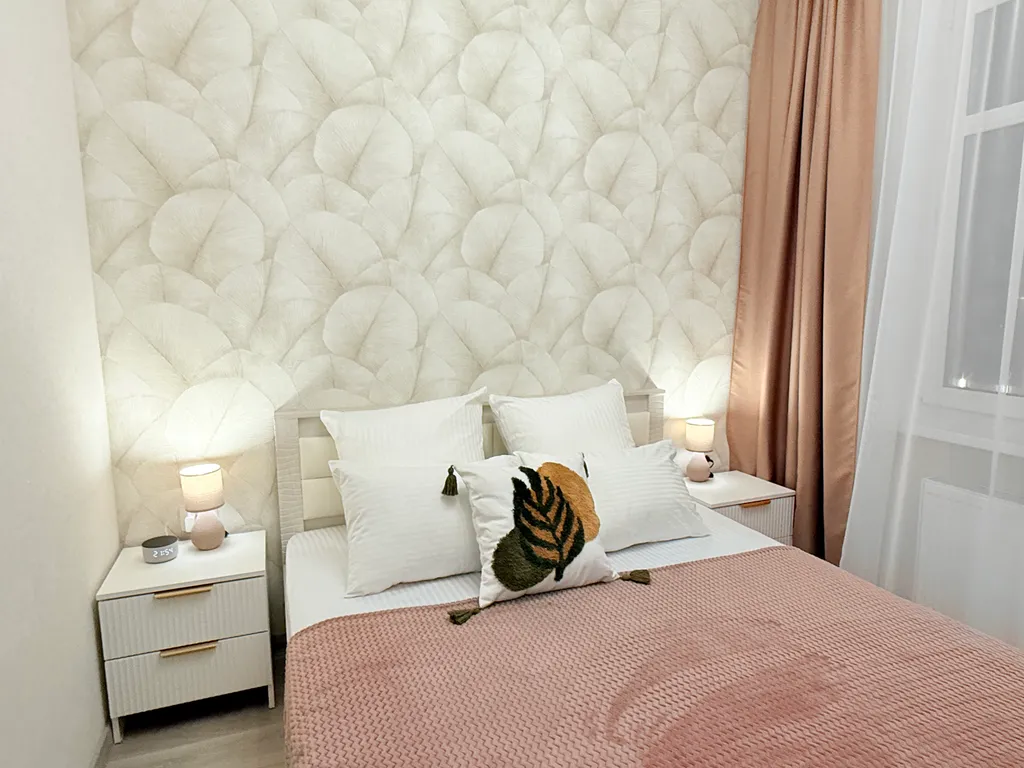 Квартира Квартира Евротрешка ЛИСТЬЯ ЖК Бизнес-класса Сердце Ярославля с Алисой — Ярославль