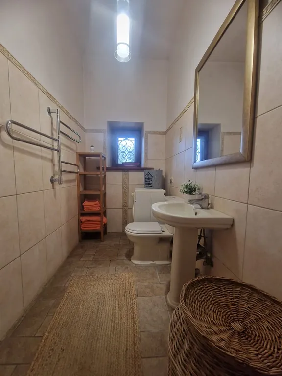 Дом в центре города