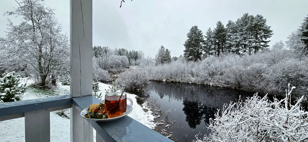 Коттедж Домик у ручья Оксана — Кириши