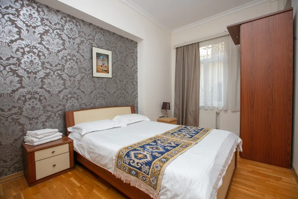 Квартира Уютные апартаменты Hatefi 1+1 в сердце Старого города Баку. — аренда посуточно в Баку