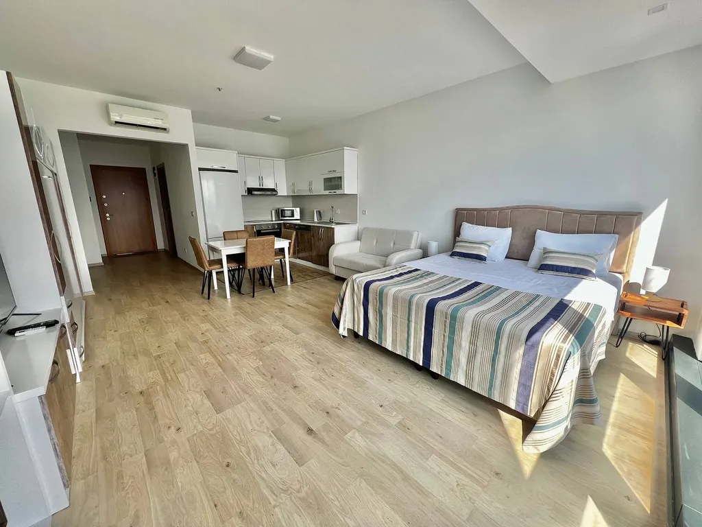 Апартаменты в центре Батуми 100 метров от моря, Porta Batumi Tower