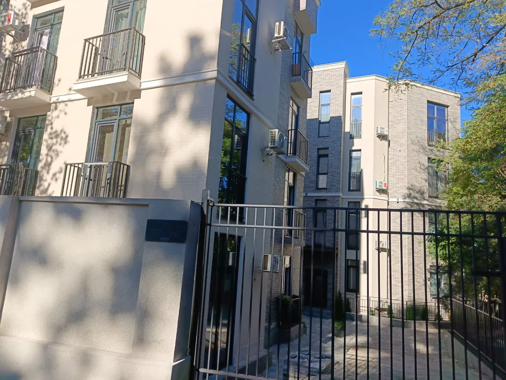 Квартира Просторная квартира-студия в новом доме — Сочи