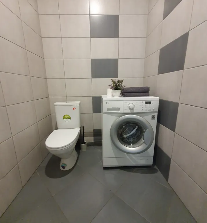 Квартира в центре города Кузбасс арена