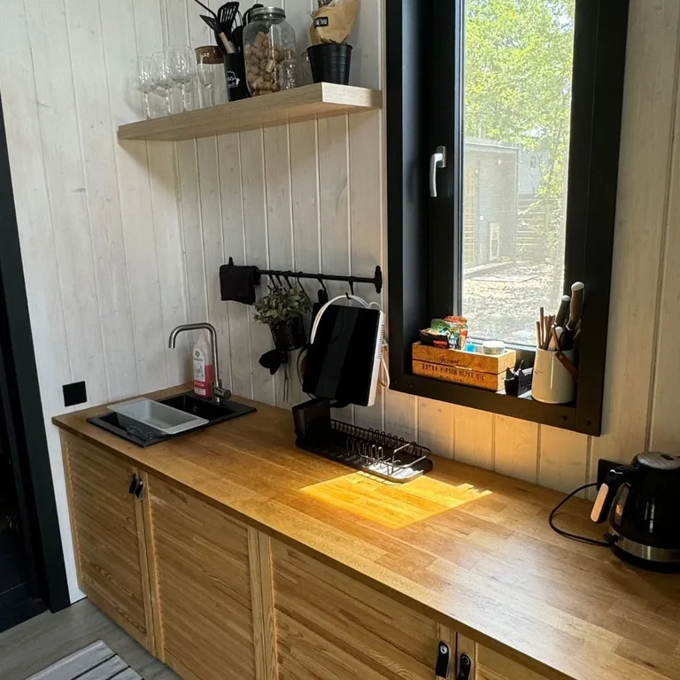 Собер Дача - частный дом рядом с лесом и винодельней