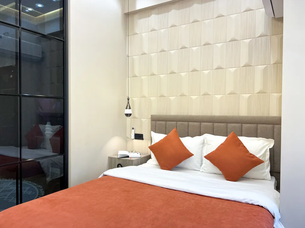 Дизайнерская студия с продуманным интерьером и видом на Ташкент сити