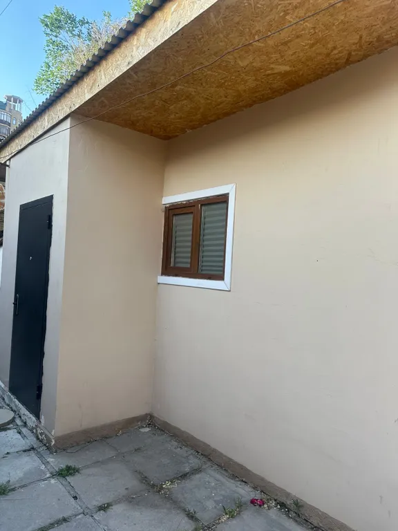 Домик в центре города