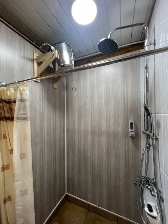 Загородный коттедж из сруба с баней, чаном, купелью и мангальной зоной