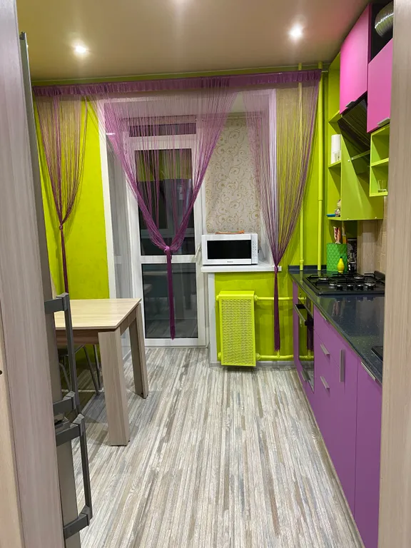 Просторная светлая 2-комнатная квартира в центре города