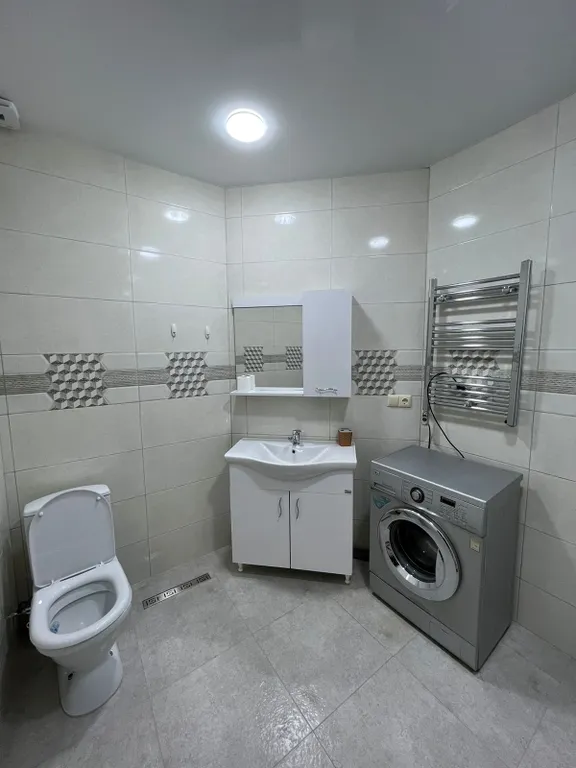 Квартира 2-комнатная Квартира — Батуми