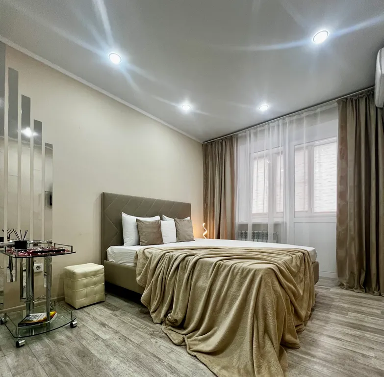 Квартира Стильная и очень уютная студия — аренда посуточно в Волгодонск