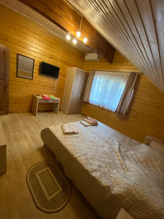 Коттедж 6-комнатный Дом — Бжид